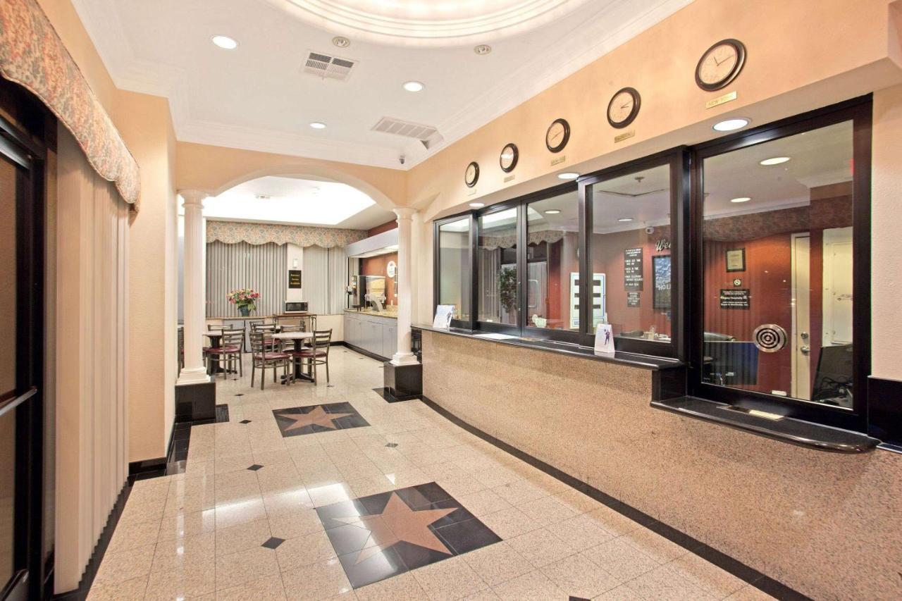 Super 8 By Wyndham Hollywood/la Area 2* Los Ángeles